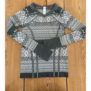 Ivivva by lululemon Glacier Geometric Long Sleeve Shirt Thumb Holes Stretch 12‎